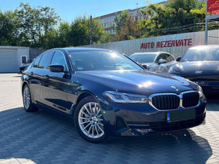 BMW 5 Series foto 4