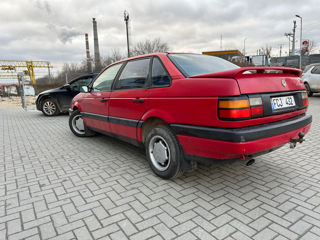 Volkswagen Passat foto 3