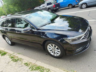 Volkswagen Passat foto 2