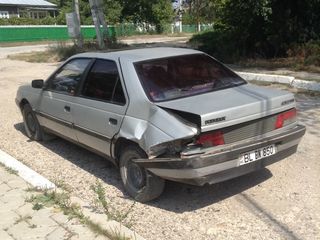 Peugeot 405 foto 3