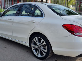 Mercedes C-Class foto 5