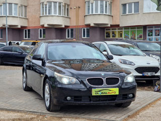 BMW 5 Series foto 3