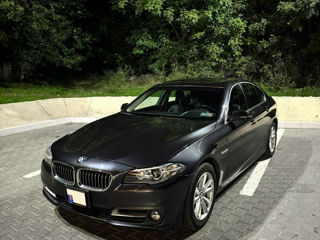 BMW 5 Series foto 0