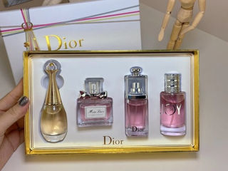 Dior complect de parfumuri foto 3