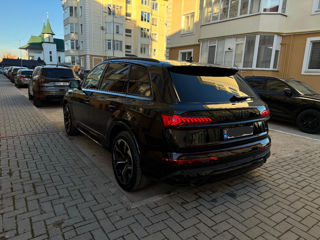 Audi Q7 foto 6