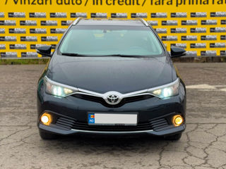 Toyota Auris foto 4