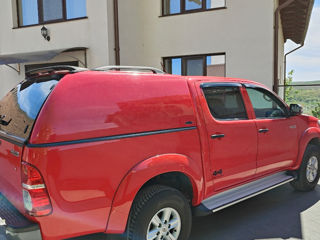 Toyota Hilux фото 2