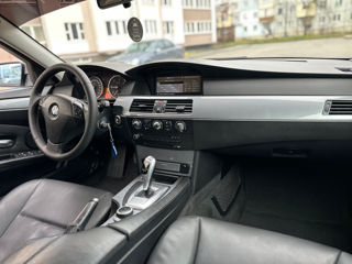 BMW 5 Series foto 18