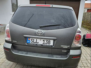 Toyota Corolla Verso foto 5