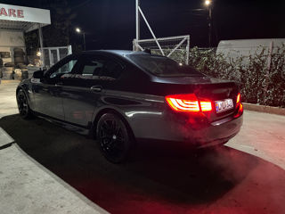 BMW 5 Series фото 3