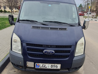 Ford Tranzit foto 1