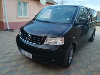 Volkswagen Caravelle foto 6