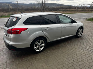 Ford Focus foto 12