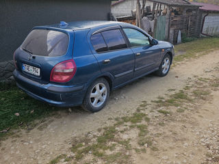 Nissan Almera foto 3