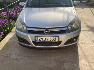 Opel Astra foto 2