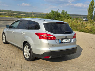 Ford Focus foto 9