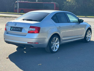 Skoda Octavia foto 2