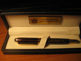 Ручка депутата Гос. Думы, с золотым пером, в кожаном футляре. foto 1