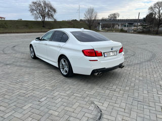 BMW 5 Series foto 5