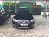 Volkswagen Passat foto 1