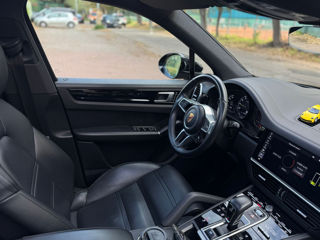 Porsche Cayenne foto 8