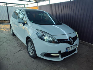 Renault Grand Scenic foto 3