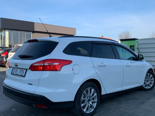 Ford Focus foto 10