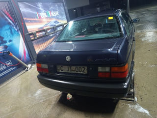 Volkswagen Passat foto 2