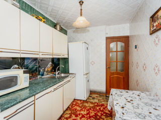 Apartament cu 3 camere, 74 m², Poșta Veche, Chișinău foto 4