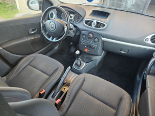 Renault Clio foto 5