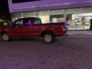 Ford F-150 foto 3