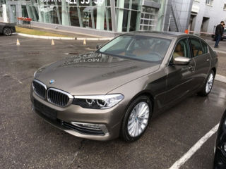 BMW 5 Series foto 6