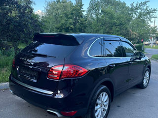 Porsche Cayenne foto 4