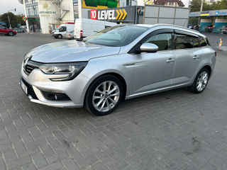 Renault Megane foto 2