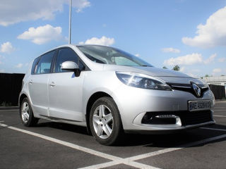 Renault Scenic foto 1