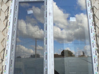 Uși și ferestre din PVC foto 5