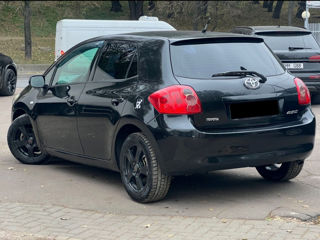 Toyota Auris foto 2