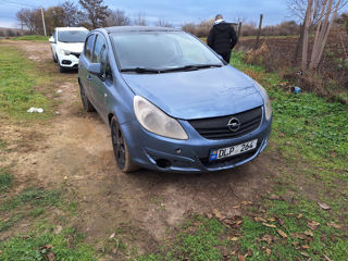 Opel Corsa foto 2