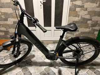 Vând bicicletă electrică