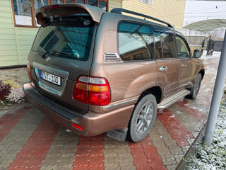 Toyota Land Cruiser foto 3