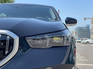 BMW i5 foto 17