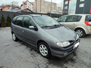 Renault Scenic foto 3