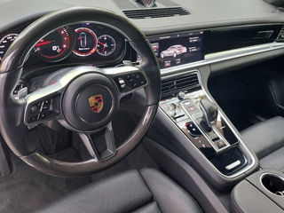 Porsche Panamera foto 4