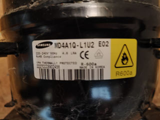 Компрессор холодильника Samsung  MD4A1Q-L1U2 на запчасти foto 0