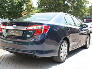 Toyota Camry foto 5