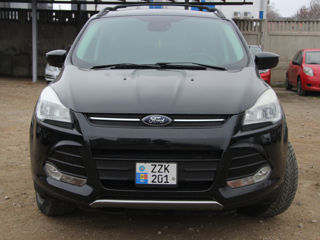 Ford Escape foto 2