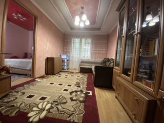 Apartament cu 2 camere, 45 m², Centru, Briceni