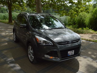 Ford Escape foto 1