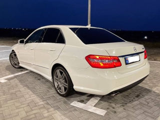 Mercedes E-Class foto 6