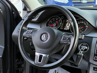 Volkswagen Passat foto 9